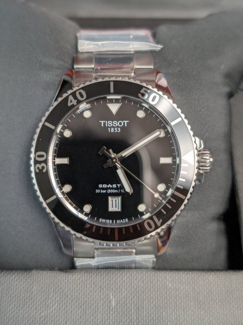 Tissot Seastar Black -40mm - Open Box